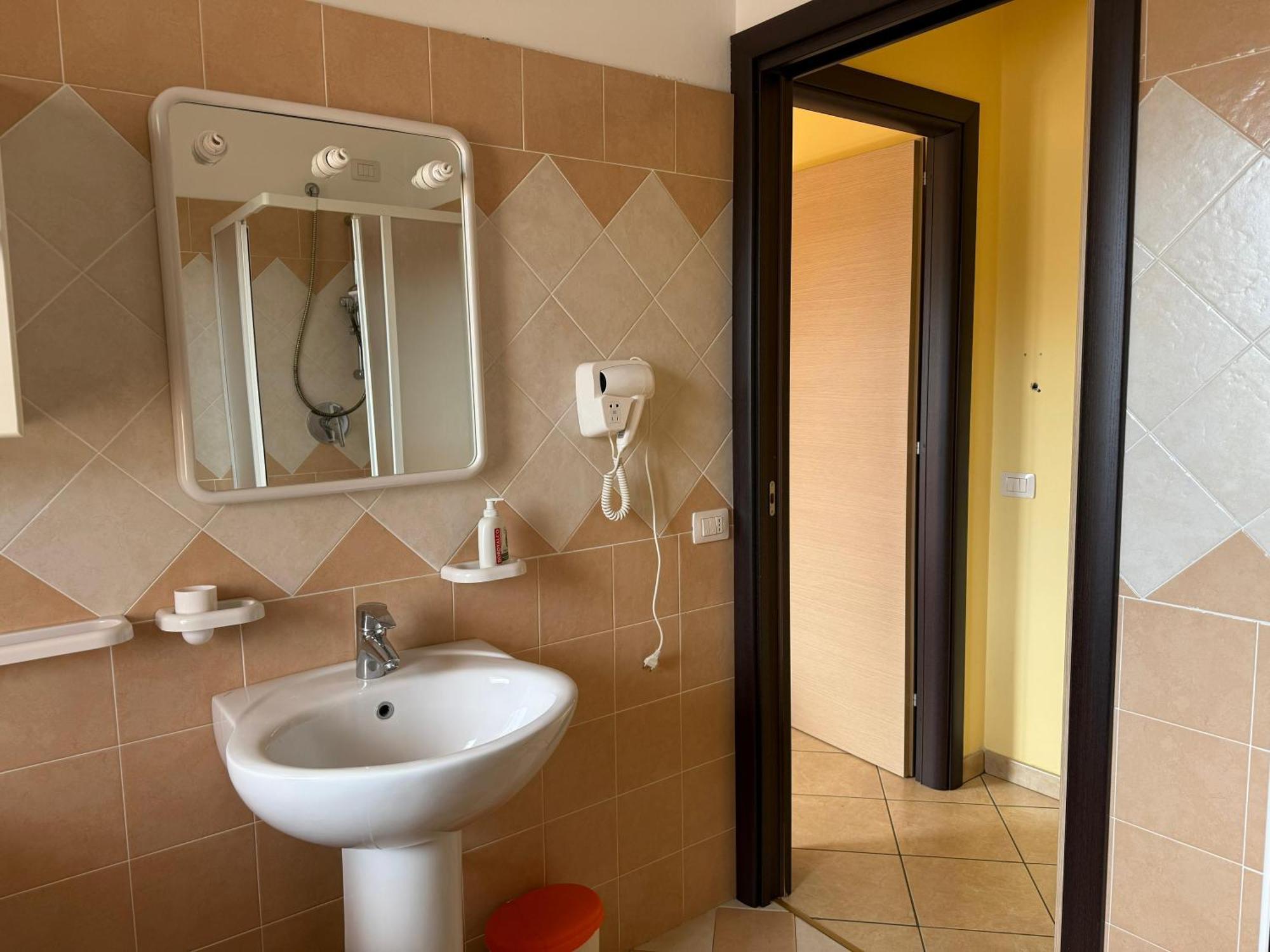 Dal Barone Agostino Apartment Capo Vaticano Bagian luar foto